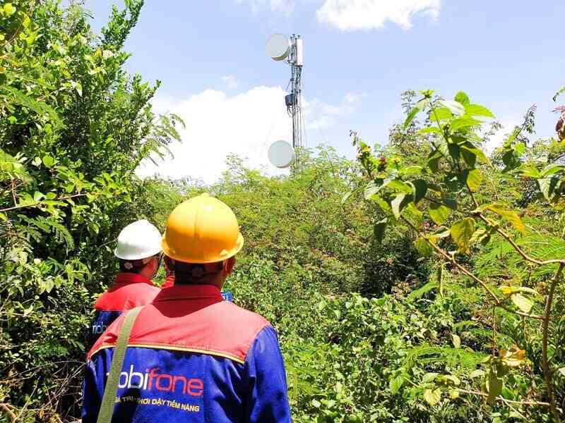 MobiFone về đích sớm dự án phát sóng thôn “trắng sóng” biển đảo miền Trung