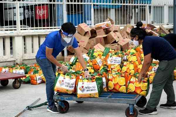 Đoàn thanh niên MobiFone chung tay đóng góp “Triệu túi an sinh”