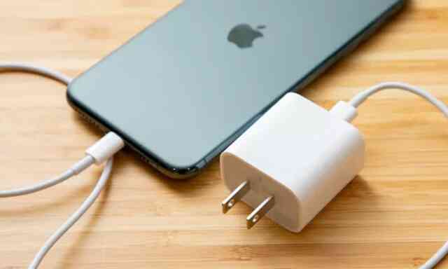 Thủ thuật đơn giản này sẽ giúp iPhone của bạn tránh bị "đột tử" khi cạn pin