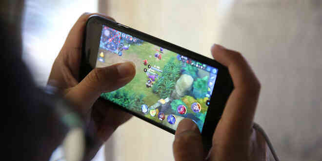 Giới hạn giờ chơi game của trẻ em biến cuối tuần trở thành thảm họa cho các game thủ Trung Quốc - Ảnh 1. Giới hạn giờ chơi game của trẻ em biến cuối tuần trở thành thảm họa cho các game thủ Trung Quốc - Ảnh 1.