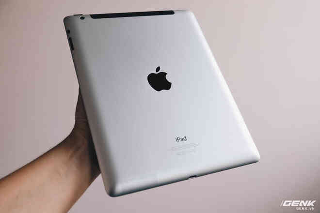 Trên tay chiếc iPad 9 năm tuổi, ra mắt cùng thời iPhone 5, giật lag, nhưng vẫn được người Việt ưa chuộng - Ảnh 13. Trên tay chiếc iPad 9 năm tuổi, ra mắt cùng thời iPhone 5, giật lag, nhưng vẫn được người Việt ưa chuộng - Ảnh 13.