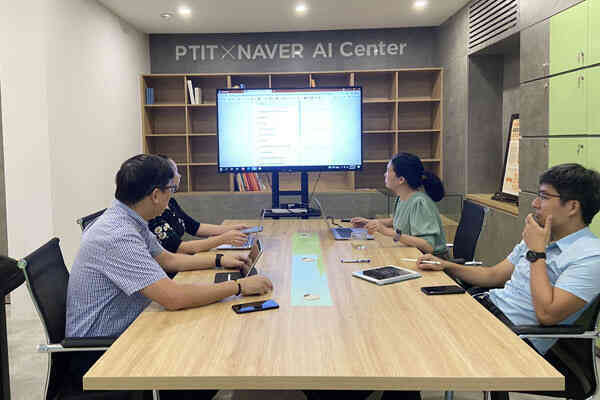 Naver cấp học bổng trị giá gần nửa tỷ đồng cho 5 chuyên gia CNTT của PTIT
