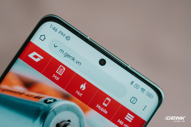 Trên tay Xiaomi 12 Pro: Thiết kế mới với mặt lưng giả da, chip Snapdragon 8 Gen 1 hiệu năng mạnh nhưng vẫn nóng, giá 20 triệu tại VN - Ảnh 10. Trên tay Xiaomi 12 Pro: Thiết kế mới với mặt lưng giả da, chip Snapdragon 8 Gen 1 hiệu năng mạnh nhưng vẫn nóng, giá 20 triệu tại VN - Ảnh 10.