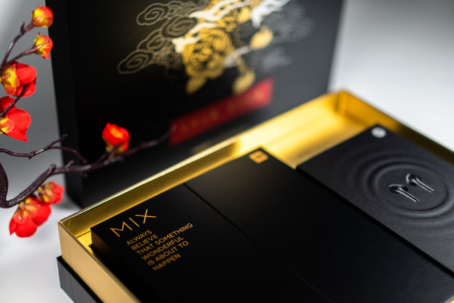 Xiaomi Mi MIX Fold có thêm phiên bản mừng năm mới Nhâm Dần 2022, tặng kèm tai nghe TWS - Ảnh 6. Xiaomi Mi MIX Fold có thêm phiên bản mừng năm mới Nhâm Dần 2022, tặng kèm tai nghe TWS - Ảnh 6.