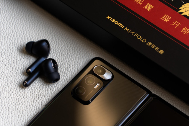 Xiaomi Mi MIX Fold có thêm phiên bản mừng năm mới Nhâm Dần 2022, tặng kèm tai nghe TWS - Ảnh 8. Xiaomi Mi MIX Fold có thêm phiên bản mừng năm mới Nhâm Dần 2022, tặng kèm tai nghe TWS - Ảnh 8.