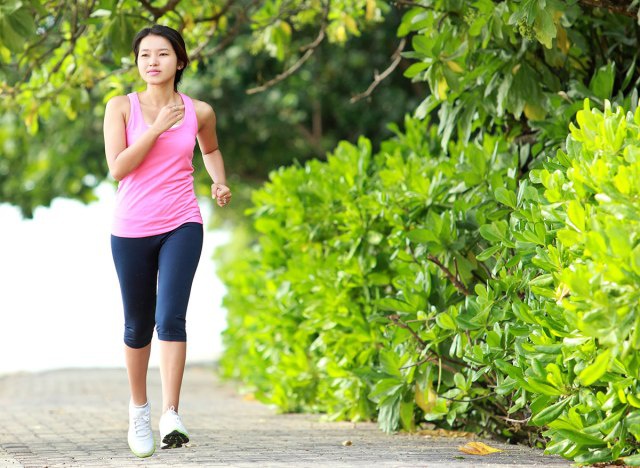 Đi bộ tốt cho sức khỏe nhưng đi thế này mới kéo dài tuổi thọ, ổn định đường máu, huyết áp, tránh xa gan nhiễm mỡ và lão hóa khớp - Ảnh 5. Đi bộ tốt cho sức khỏe nhưng đi thế này mới kéo dài tuổi thọ, ổn định đường máu, huyết áp, tránh xa gan nhiễm mỡ và lão hóa khớp - Ảnh 5.