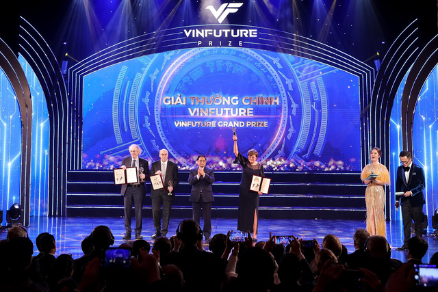 Công trình nghiên cứu vắc-xin mRNA nhận giải cao nhất, 3 triệu USD tại lễ trao giải khoa học VinFuture