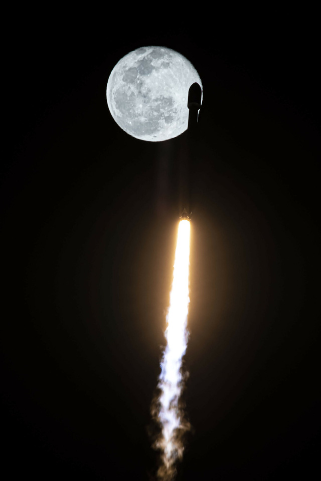 SpaceX phóng vệ tinh Internet thứ 2.000 vào quỹ đạo