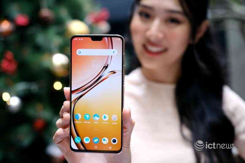 Vivo ra mắt thêm điện thoại 5G có camera selfie 50MP