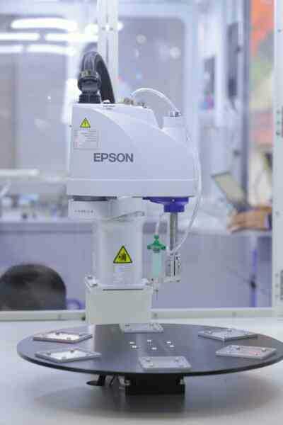 Epson lần đầu tiên giới thiệu robot công nghiệp tại Triển lãm quốc tế METALEX 2022 - Ảnh 4.
