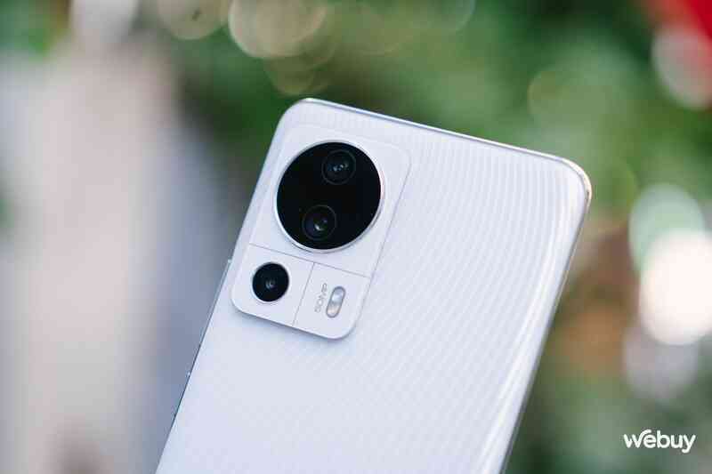 Trên tay Xiaomi Civi 2: Điện thoại chuyên selfie của Xiaomi, có Dynamic Island giống iPhone, giá 7.9 triệu đồng - Ảnh 3. Trên tay Xiaomi Civi 2: Điện thoại chuyên selfie của Xiaomi, có Dynamic Island giống iPhone, giá 7.9 triệu đồng - Ảnh 3.