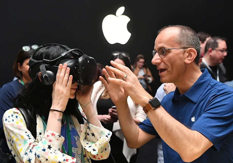 Apple cảm biến mống mắt ảnh 2 Apple cam bien mong mat anh 2