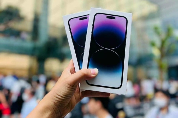 iPhone 14 xách tay liên tục giảm giá tại Việt Nam