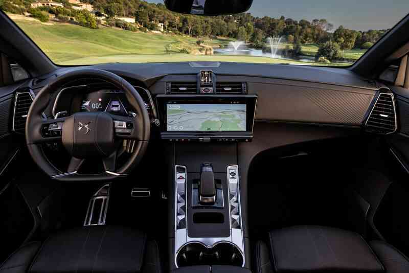 VinFast VF 6, 7, 8, 9 đang chinh phục người Pháp tại Paris Motor Show 2022 - Ảnh 8. VinFast VF 6, 7, 8, 9 đang chinh phục người Pháp tại Paris Motor Show 2022 - Ảnh 8.