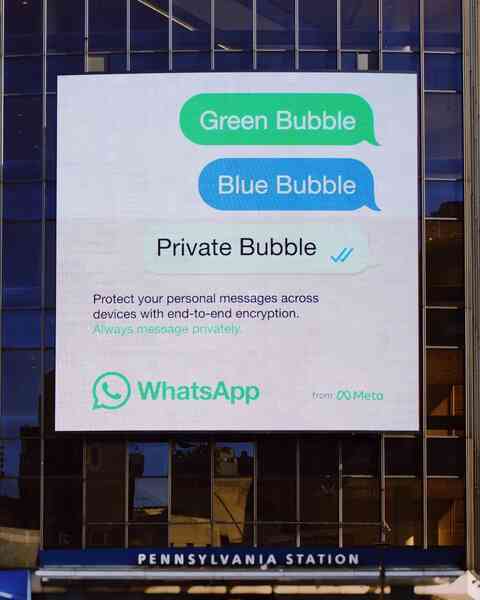 Mark Zuckerberg khẳng định WhatsApp an toàn hơn iMessage của Apple