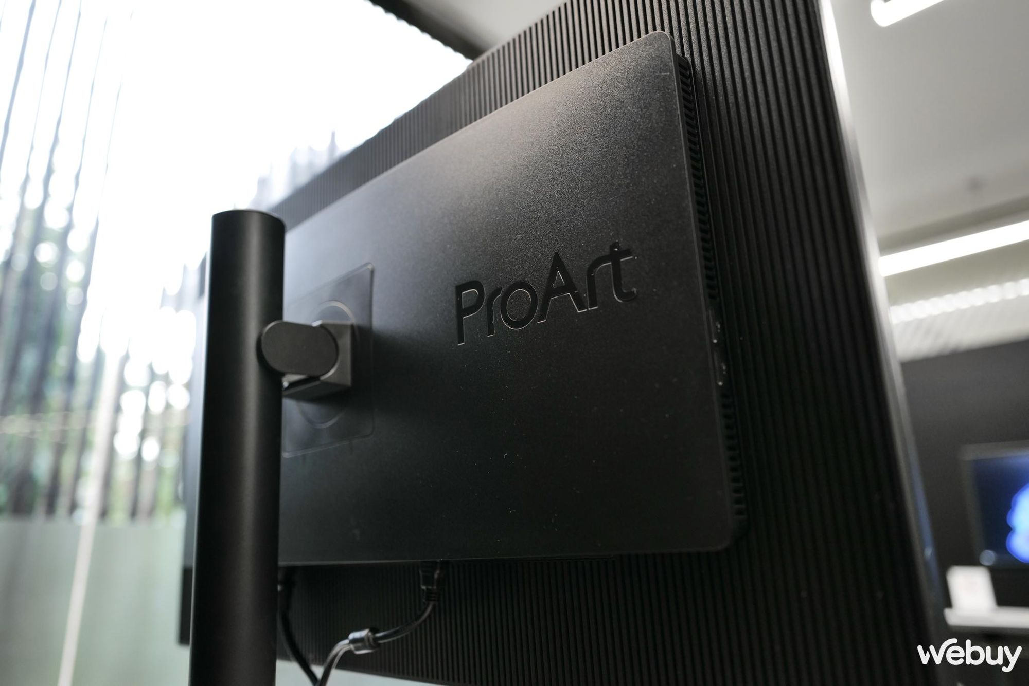 Cận cảnh loạt màn hình cao cấp của ASUS: kích thước lớn hơn 30”, độ phân giải 4K, giá cao nhất lên đến 149 triệu đồng - Ảnh 11. Cận cảnh loạt màn hình cao cấp của ASUS: kích thước lớn hơn 30”, độ phân giải 4K, giá cao nhất lên đến 149 triệu đồng - Ảnh 11.