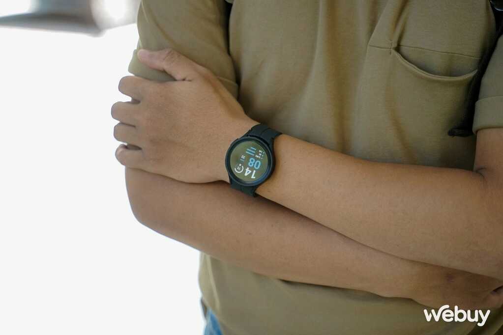 Galaxy Watch5 Series đồng hành cùng người dùng chinh phục giải chạy Long Biên Marathon 2022 - Ảnh 2. Galaxy Watch5 Series đồng hành cùng người dùng chinh phục giải chạy Long Biên Marathon 2022 - Ảnh 2.
