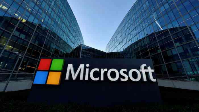 Máy chủ Microsoft gặp lỗi, thông tin của 65.000 khách hàng bị lộ