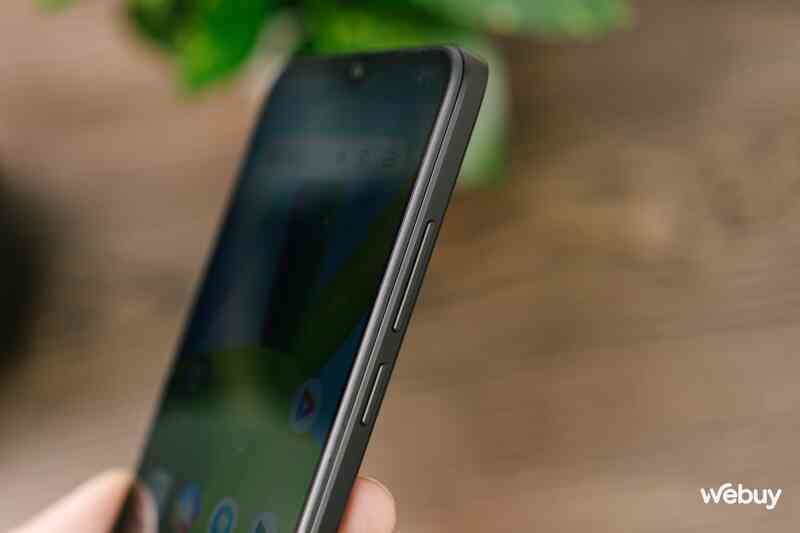 Redmi A1: Smartphone giá 2 triệu có mặt lưng giả da, pin 5000mAh