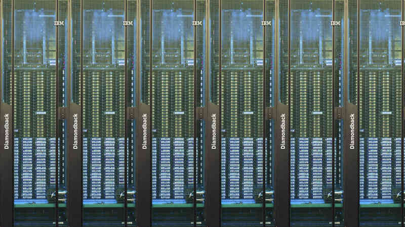 Tại sao 'gã khổng lồ' công nghệ IBM lại lưu trữ dữ liệu ở băng từ kiểu cũ?