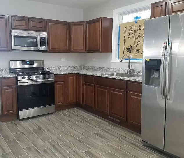 Ông lão qua đời để lại 11 triệu USD không có người thừa kế, luật sư phải tìm đến 119 người họ hàng xa trên khắp thế giới để phân chia - Ảnh 3. Ông lão qua đời để lại 11 triệu USD không có người thừa kế, luật sư phải tìm đến 119 người họ hàng xa trên khắp thế giới để phân chia - Ảnh 3.