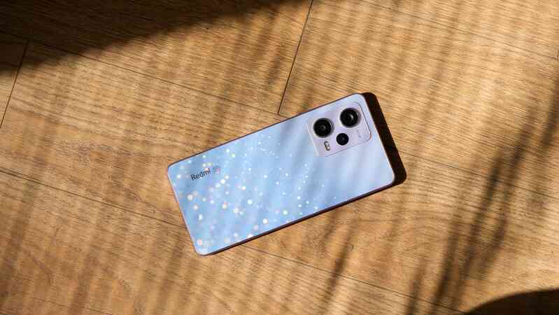 Ảnh thực tế Redmi Note 12 Pro: Thiết kế quen thuộc, chip Dimensity 1080, giá dưới 6 triệu đồng
