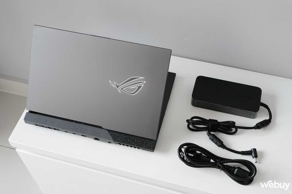 Trải nghiệm nhanh ASUS ROG Strix G15 2022: Thiết kế không nhiều thay đổi nhưng hiệu năng được nâng cấp, giá gần 50,5 triệu đồng - Ảnh 15. Trải nghiệm nhanh ASUS ROG Strix G15 2022: Thiết kế không nhiều thay đổi nhưng hiệu năng được nâng cấp, giá gần 50,5 triệu đồng - Ảnh 15.