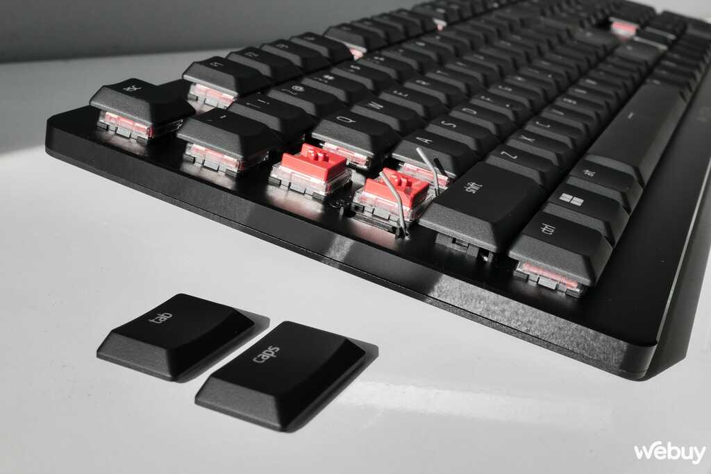 Trên tay bàn phím Razer DeathStalker V2 Pro và chuột Basilisk V3 Pro: Đúng chất một cặp bài trùng - Ảnh 19. Trên tay bàn phím Razer DeathStalker V2 Pro và chuột Basilisk V3 Pro: Đúng chất một cặp bài trùng - Ảnh 19.