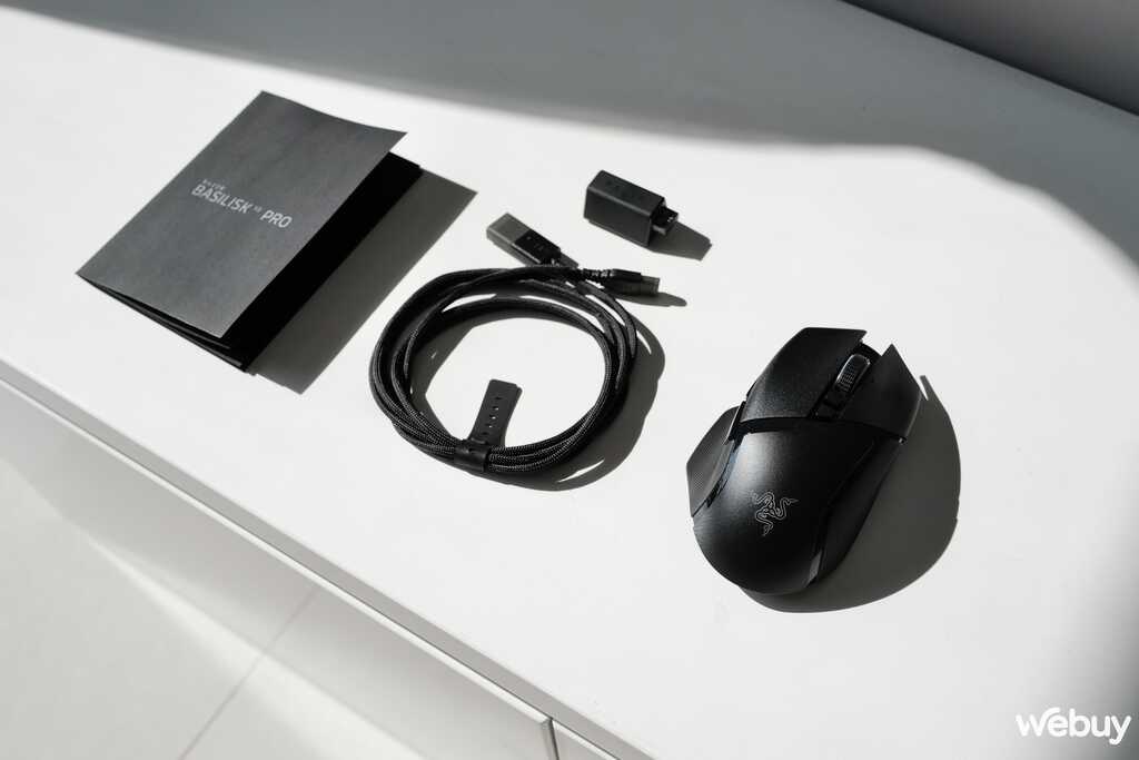 Trên tay bàn phím Razer DeathStalker V2 Pro và chuột Basilisk V3 Pro: Đúng chất một cặp bài trùng - Ảnh 22. Trên tay bàn phím Razer DeathStalker V2 Pro và chuột Basilisk V3 Pro: Đúng chất một cặp bài trùng - Ảnh 22.