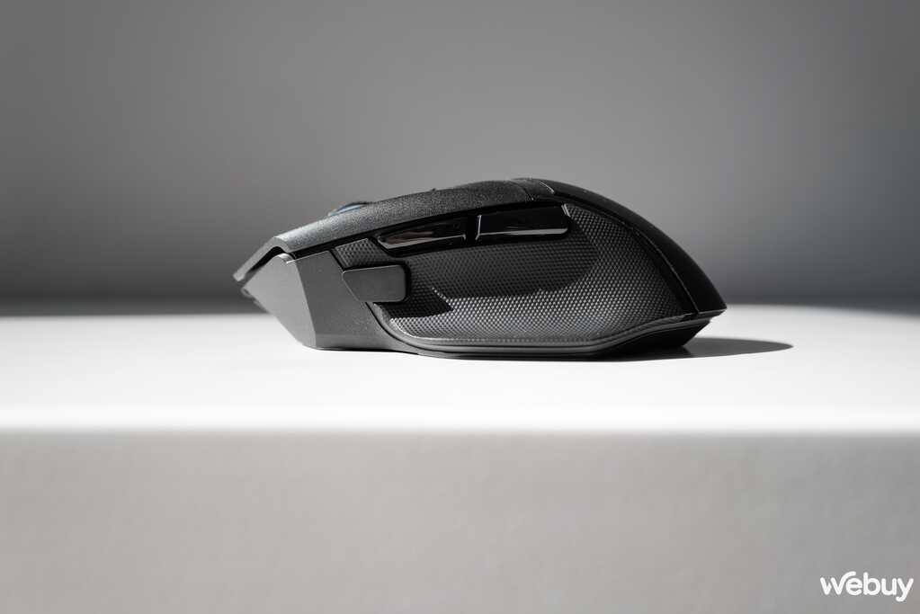 Trên tay bàn phím Razer DeathStalker V2 Pro và chuột Basilisk V3 Pro: Đúng chất một cặp bài trùng - Ảnh 27. Trên tay bàn phím Razer DeathStalker V2 Pro và chuột Basilisk V3 Pro: Đúng chất một cặp bài trùng - Ảnh 27.