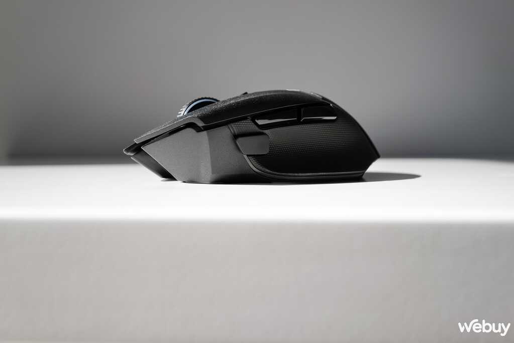 Trên tay bàn phím Razer DeathStalker V2 Pro và chuột Basilisk V3 Pro: Đúng chất một cặp bài trùng - Ảnh 28. Trên tay bàn phím Razer DeathStalker V2 Pro và chuột Basilisk V3 Pro: Đúng chất một cặp bài trùng - Ảnh 28.