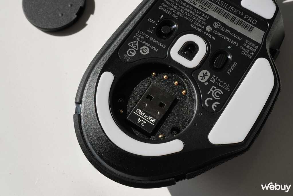 Trên tay bàn phím Razer DeathStalker V2 Pro và chuột Basilisk V3 Pro: Đúng chất một cặp bài trùng - Ảnh 32. Trên tay bàn phím Razer DeathStalker V2 Pro và chuột Basilisk V3 Pro: Đúng chất một cặp bài trùng - Ảnh 32.