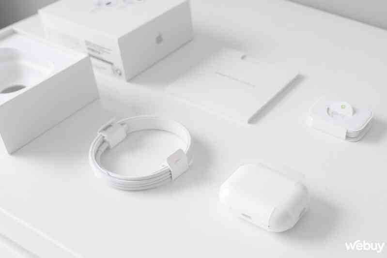 AirPods Pro 2022: Ngoại hình không đổi, nâng cấp mạnh về chống ồn và chất âm, mở bán trong tháng 11 - Ảnh 3. AirPods Pro 2022: Ngoại hình không đổi, nâng cấp mạnh về chống ồn và chất âm, mở bán trong tháng 11 - Ảnh 3.