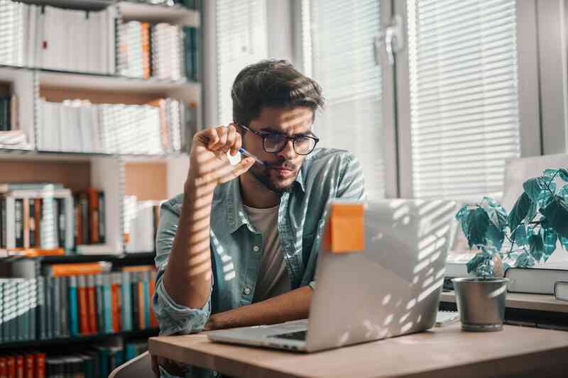 Nghiên cứu: nữ sinh viên có vẻ ngoài ưa nhìn không còn được ưu ái như trước khi học online - Ảnh 2. Nghiên cứu: nữ sinh viên có vẻ ngoài ưa nhìn không còn được ưu ái như trước khi học online - Ảnh 2.