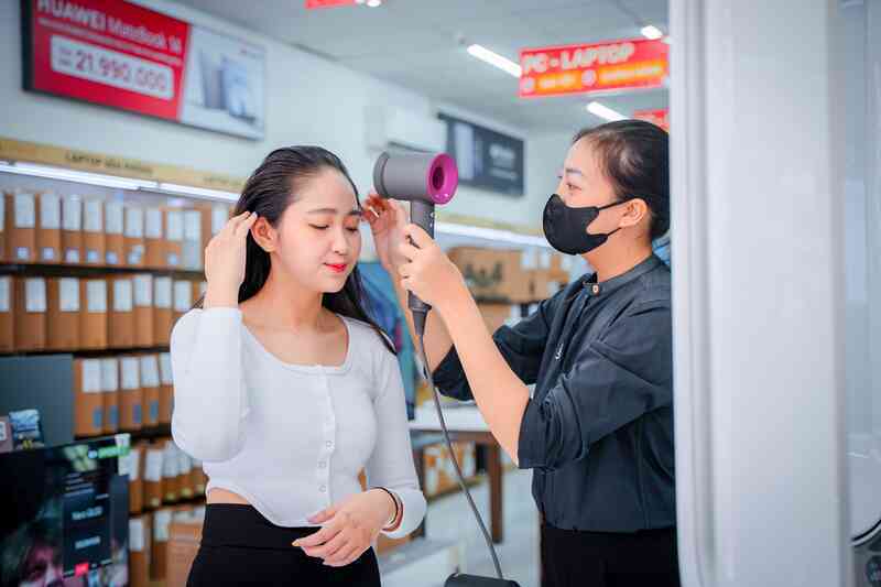 Quầy trải nghiệm Dyson chính thức có mặt tại CellphoneS - Ảnh 2.