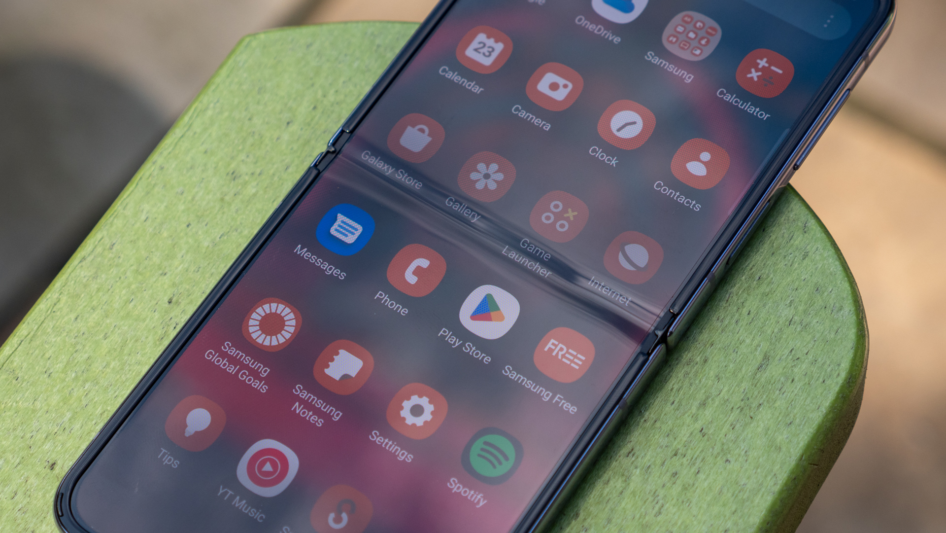 7 thách thức smartphone màn hình gập phải giải quyết để xứng tầm cách mạng công nghệ
