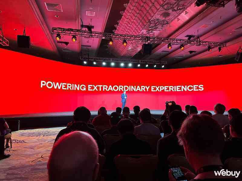 Vi xử lý di động Snapdragon 8 Gen 2 chính thức ra mắt: Cải tiến toàn diện từ hiệu năng, AI, kết nối và cả tiết kiệm pin - Ảnh 6. Vi xử lý di động Snapdragon 8 Gen 2 chính thức ra mắt: Cải tiến toàn diện từ hiệu năng, AI, kết nối và cả tiết kiệm pin - Ảnh 6.