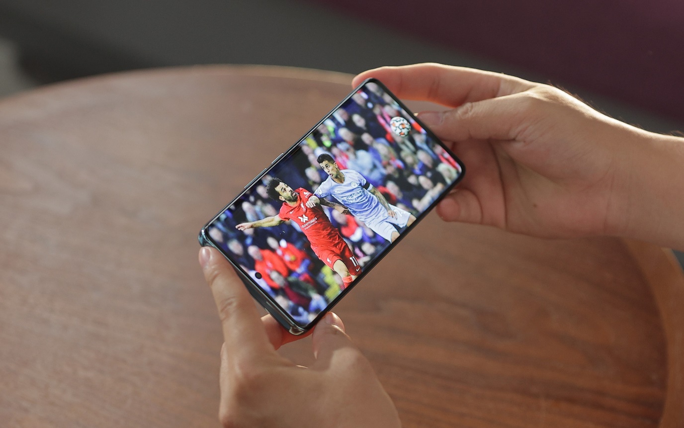 Với vivo V25 Pro - mỗi trận cầu World Cup đều là một trải nghiệm giải trí khó quên