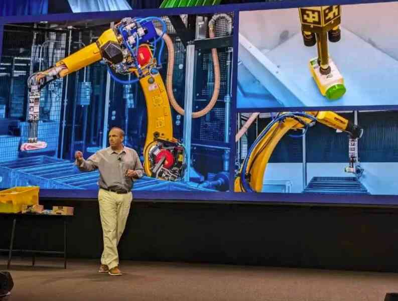 Tham vọng tự động hóa của Amazon: Để robot xử lý hàng triệu đơn hàng, dự tính thiết lập quy mô công nghệ ‘khủng’
