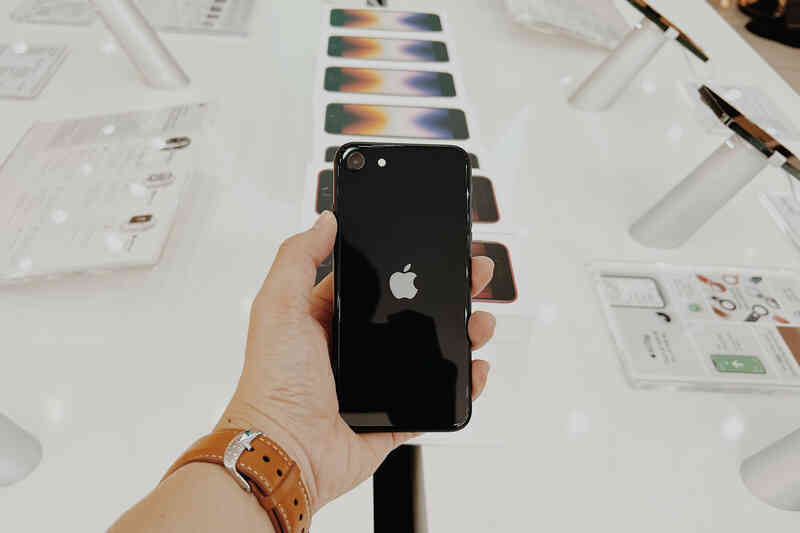 Chiếc iPhone thất bại nhất của Apple tại Việt Nam - 1