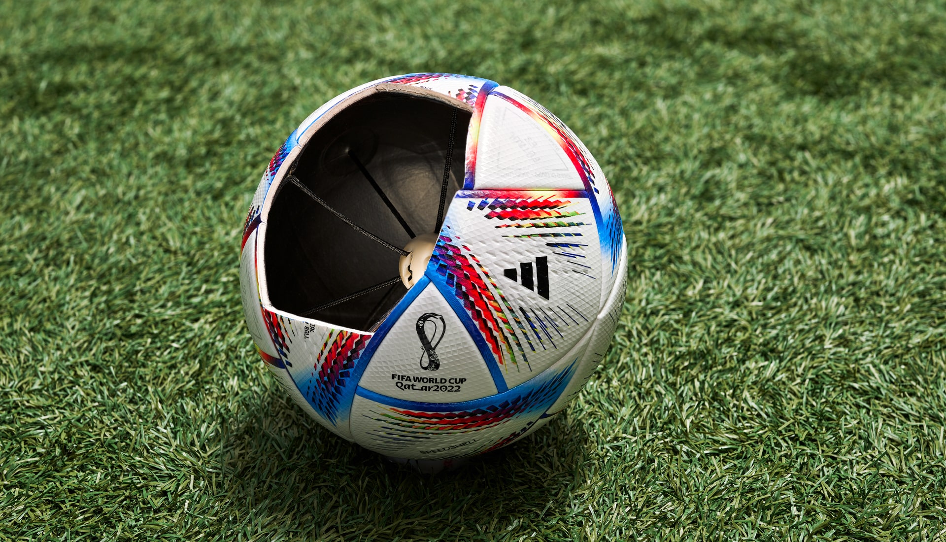 Giải mã công nghệ giấu bên trong trái bóng chính thức của World Cup 2022