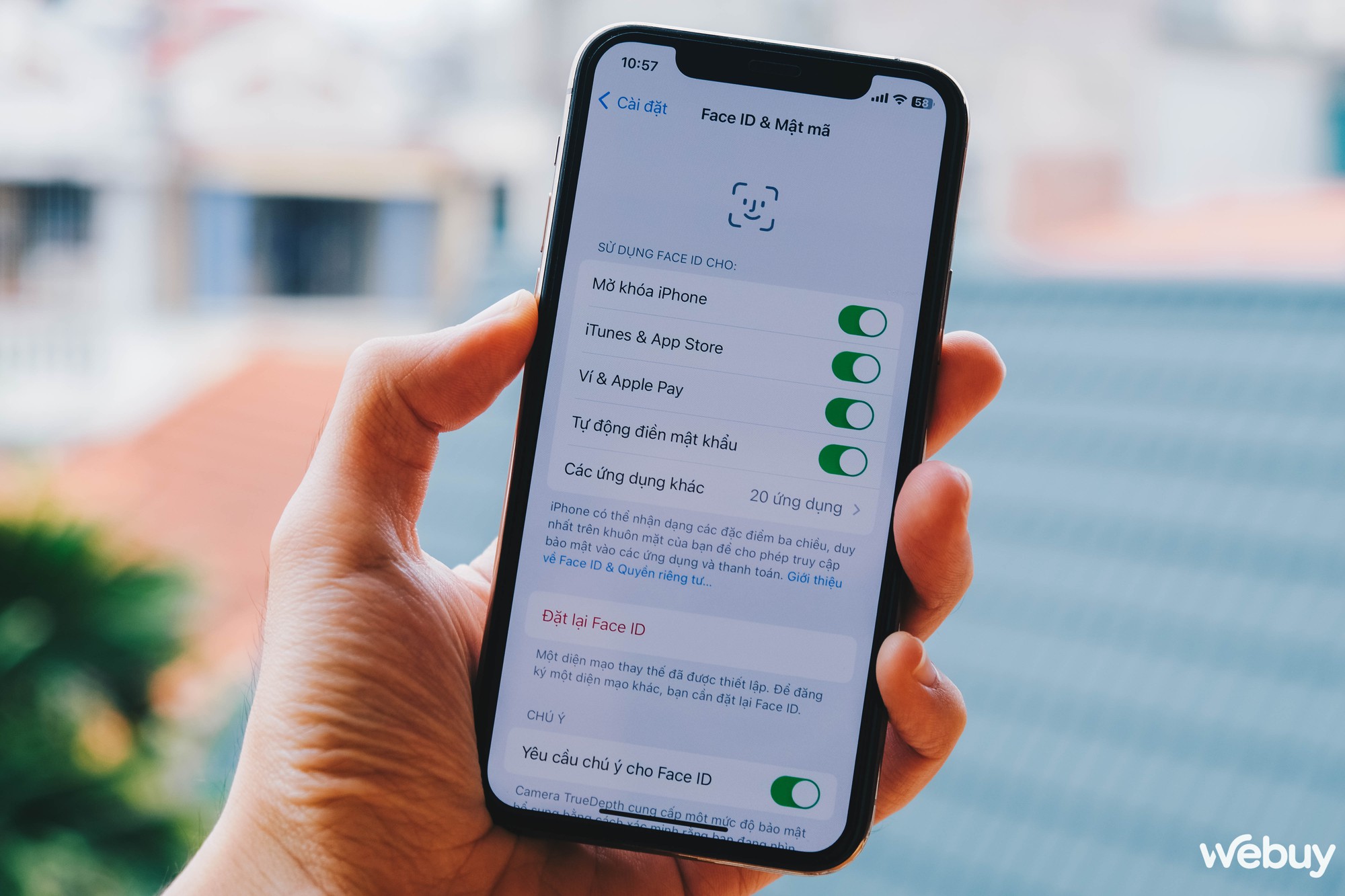 Chưa đến 10 triệu đồng đã sở hữu iPhone “3 mắt”: Liệu có phải món hời? - Ảnh 15. Chưa đến 10 triệu đồng đã sở hữu iPhone “3 mắt”: Liệu có phải món hời? - Ảnh 15.