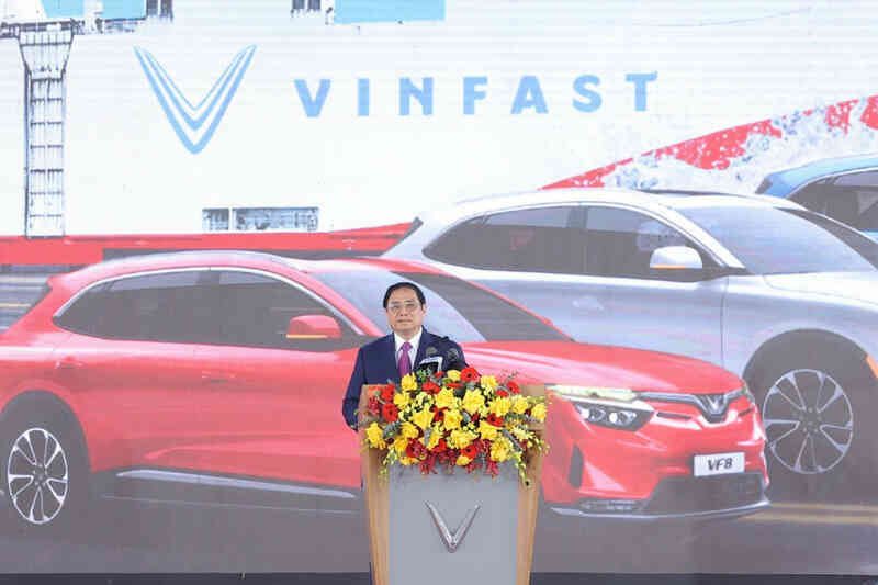 VinFast chính thức xuất khẩu lô xe ô tô điện đầu tiên 999 chiếc ra thế giới - Ảnh 2. VinFast chính thức xuất khẩu lô xe ô tô điện đầu tiên 999 chiếc ra thế giới - Ảnh 2.