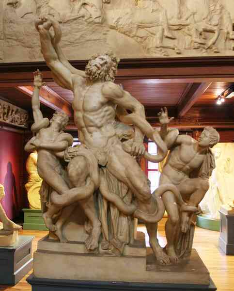 Nghi vấn Michelangelo đã làm giả kiệt tác cổ đại - Ảnh 4.