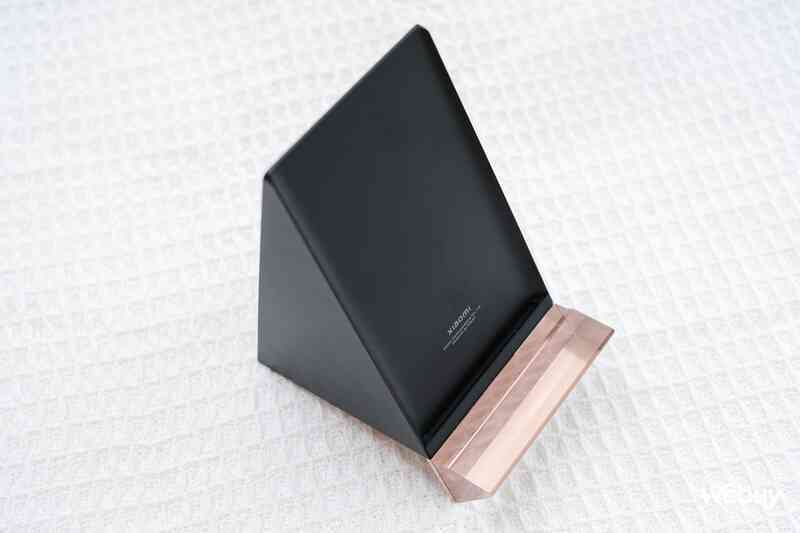 Đây là sạc không dây 100W của Xiaomi: Mua một được ba, giá chưa tới 1 triệu đồng