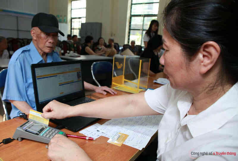 Ưu đãi phí dịch vụ thanh toán cho đối tượng hưởng chính sách an sinh xã hội