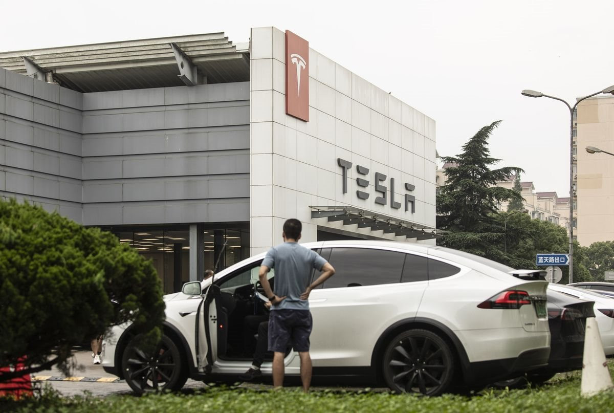 Vì sao giá xe Tesla tại Singapore đắt gấp đôi ở Trung Quốc, thậm chí ngang bằng giá 1 căn hộ nhỏ? - Ảnh 2. Vì sao giá xe Tesla tại Singapore đắt gấp đôi ở Trung Quốc, thậm chí ngang bằng giá 1 căn hộ nhỏ? - Ảnh 2.