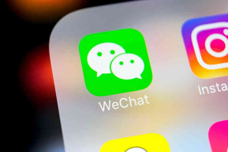 9x bỏ iPhone, dùng điện thoại ‘cục gạch’: Luôn mang sổ tay, chứng minh thư, đèn pin và các loại thẻ bên mình thay cho smartphone - Ảnh 4. 9x bỏ iPhone, dùng điện thoại ‘cục gạch’: Luôn mang sổ tay, chứng minh thư, đèn pin và các loại thẻ bên mình thay cho smartphone - Ảnh 4.