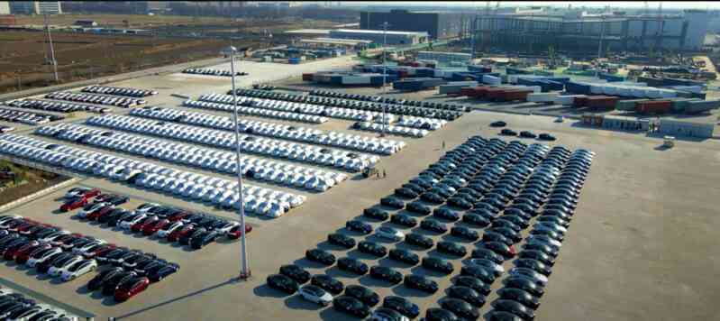 Tesla vừa giảm giá, người dùng Trung Quốc lập tức hủy đơn hàng với các hãng xe điện nội địa - Ảnh 2. Tesla vừa giảm giá, người dùng Trung Quốc lập tức hủy đơn hàng với các hãng xe điện nội địa - Ảnh 2.