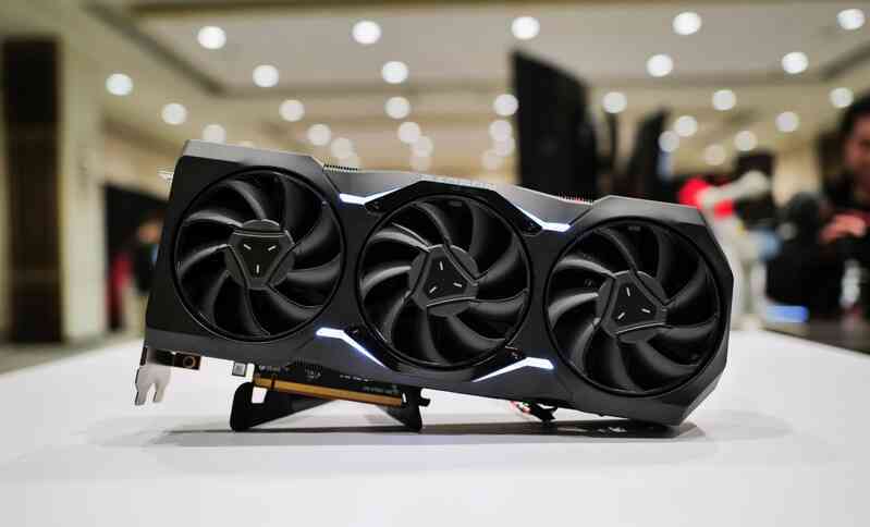 AMD 'cố tình' giảm xung để GPU ít ngốn điện hơn, hiệu năng thực sự của RX 7900 XTX hóa ra còn có thể mạnh hơn? - Ảnh 3. AMD 'cố tình' giảm xung để GPU ít ngốn điện hơn, hiệu năng thực sự của RX 7900 XTX hóa ra còn có thể mạnh hơn? - Ảnh 3.